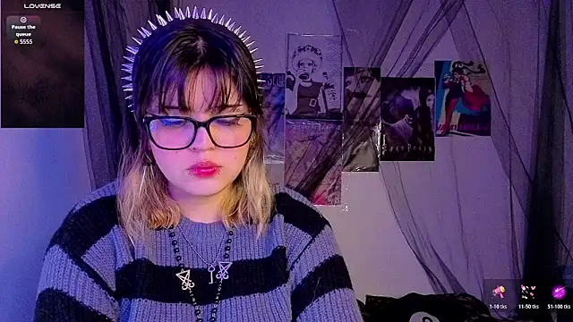 scarleth shadow online show from 11/21/25, 11:59