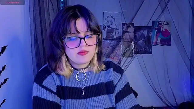 scarleth shadow online show from 11/28/25, 12:33