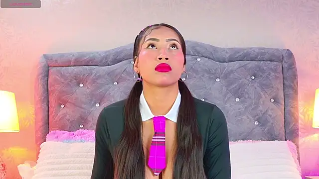 YesyHills online show from 03/18/26, 11:57