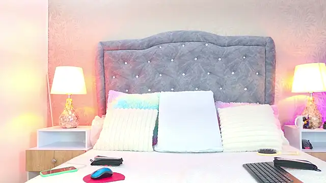 YesyHills online show from 03/22/26, 12:07