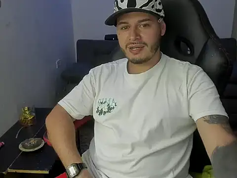 ragnar lothbrok777 online show from 04/10/26, 03:13