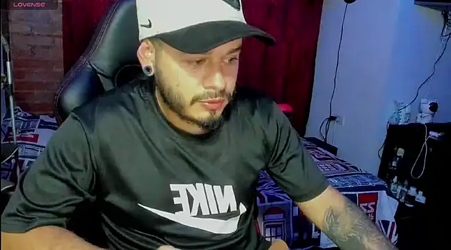 ragnar lothbrok777 online show from 02/19/25, 05:05