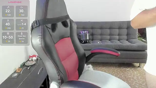 ragnar lothbrok777 online show from 10/19/25, 08:22