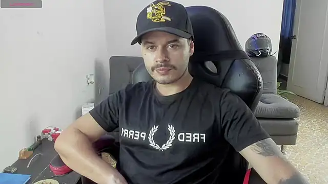 ragnar lothbrok777 online show from 11/30/25, 04:52