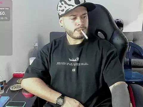 ragnar lothbrok777 online show from 02/05/26, 09:43