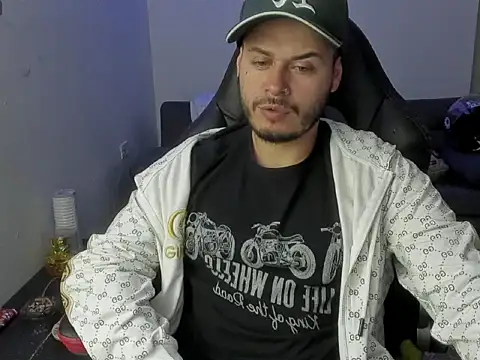 ragnar lothbrok777 online show from 04/21/26, 06:09