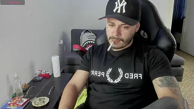 ragnar lothbrok777 online show from 12/14/25, 08:58