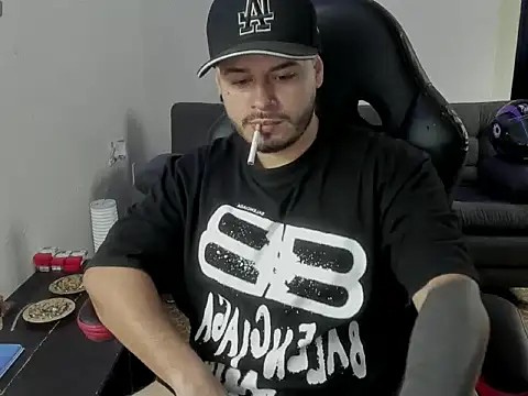 ragnar lothbrok777 online show from 02/02/26, 08:41