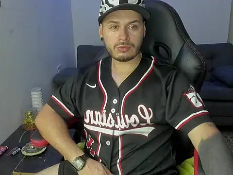 ragnar lothbrok777 online show from 04/17/26, 03:42