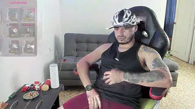 ragnar lothbrok777 online show from 10/08/25, 07:25