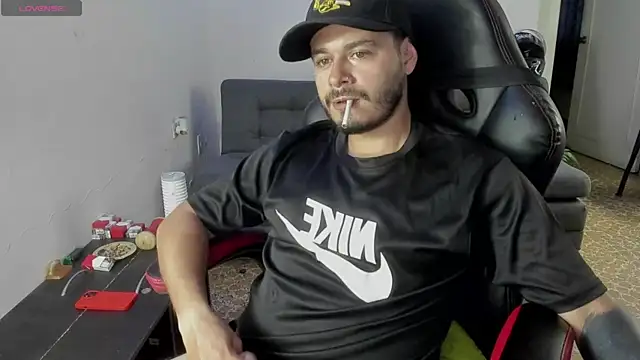 ragnar lothbrok777 online show from 11/05/25, 09:29