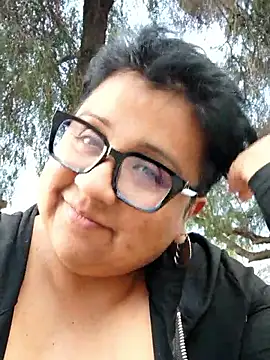 erinadarling79 online show from 09/25/25, 10:05