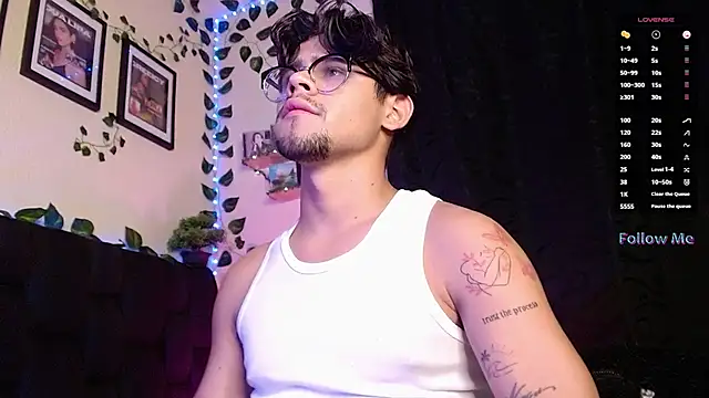 Snapshot of isaac-saenz chatting on 02/19/25, 12:46 isaac-saenz online show from 02/19/25, 12:46