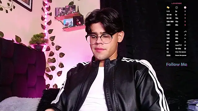 Snapshot of isaac-saenz chatting on 02/22/25, 12:16 isaac-saenz online show from 02/22/25, 12:16