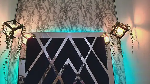 charlotte bluee online show from 10/17/25, 07:15