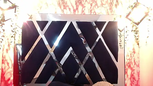 charlotte bluee online show from 09/19/25, 06:45