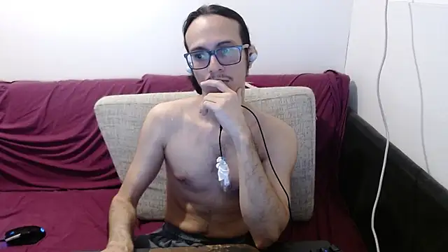Snapshot of cholitohermoso chatting on 07/22/26, 02:30 cholitohermoso online show from 07/22/26, 02:30