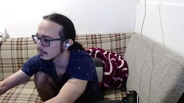 Snapshot of cholitohermoso chatting on 06/16/26, 07:47 cholitohermoso online show from 06/16/26, 07:47