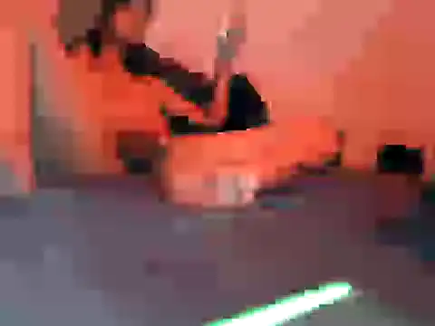 Snapshot of Iscariot19 chatting on 12/17/25, 05:45 Iscariot19 online show from 12/17/25, 05:45