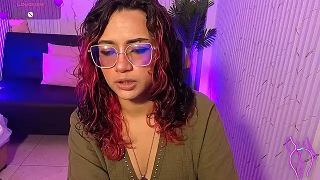 kristen tay online show from 04/12/26, 03:21