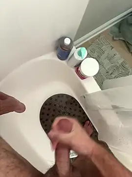 danyh2023 online show from 11/27/25, 08:20