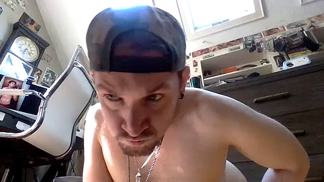 Sk00byJaXxX212 online show from 03/14/25, 02:30
