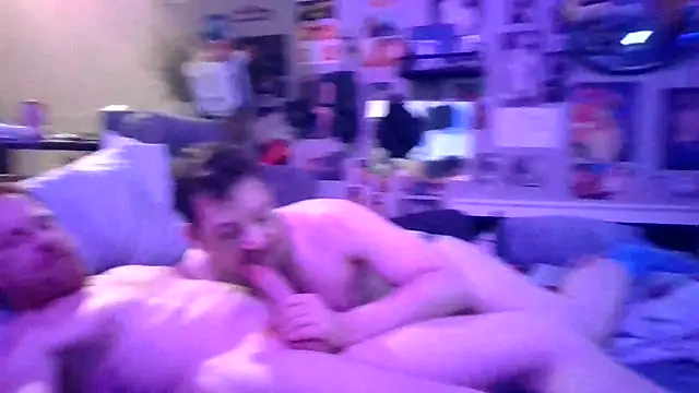 Sk00byJaXxX212 online show from 12/05/25, 04:44