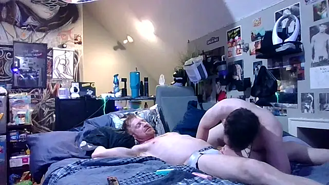 Sk00byJaXxX212 online show from 11/04/25, 02:48