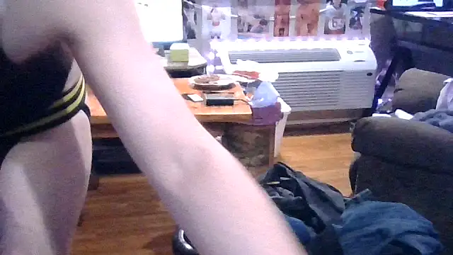 Sk00byJaXxX212 online show from 01/08/26, 10:43