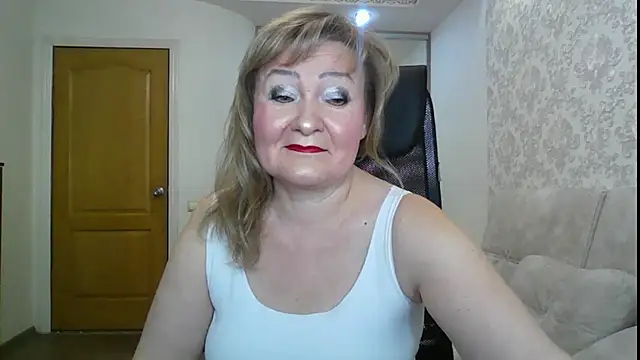 Victoria secrets  online show from 10/25/25, 06:45