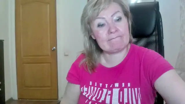 Snapshot of Victoria_secrets_ chatting on 06/03/26, 06:01 Victoria secrets online show from 06/03/26, 06:01