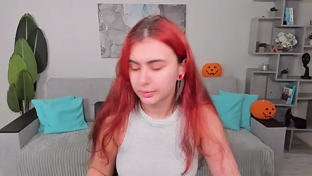 GabriellaMays online show from 11/11/25, 05:13