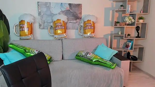 GabriellaMays online show from 09/28/25, 05:14