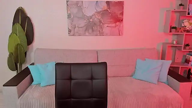 GabriellaMays online show from 11/12/25, 05:11