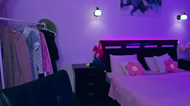 GabriellaMays online show from 03/04/25, 05:11