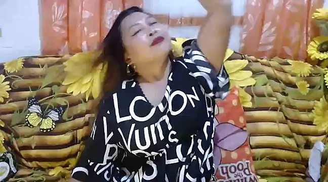 UrSweetClassyPinay online show from 12/08/24, 11:24