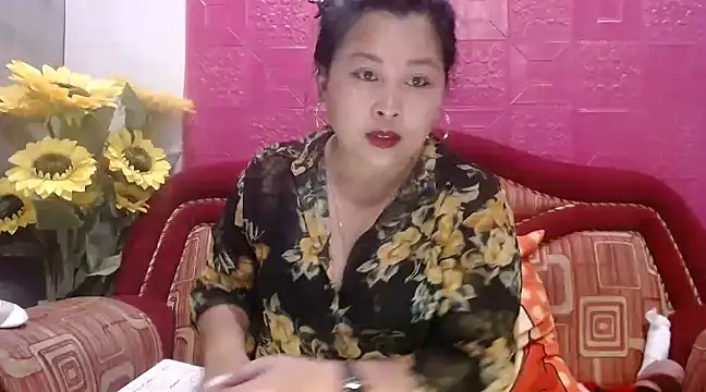 UrSweetClassyPinay online show from 02/26/25, 09:55