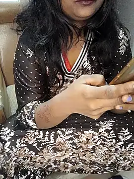 sanamteri- online show from 03/04/25, 02:49