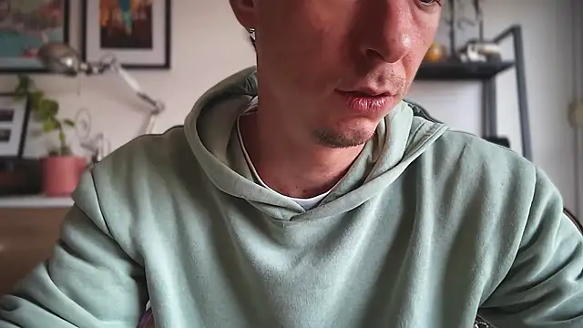 MikymikeBBWD online show from 04/14/26, 12:10