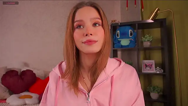 TaiteBayles online show from 03/24/26, 01:49