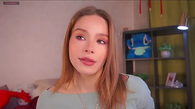 TaiteBayles online show from 04/10/26, 01:56