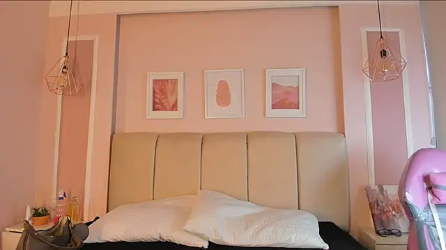 Annie rhoades online show from 03/14/26, 03:18