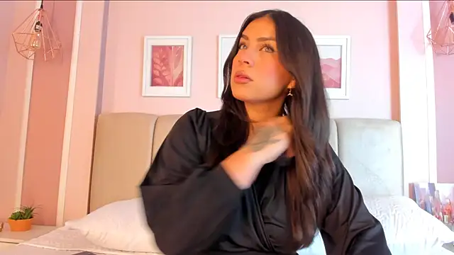 Annie rhoades online show from 12/17/25, 12:54