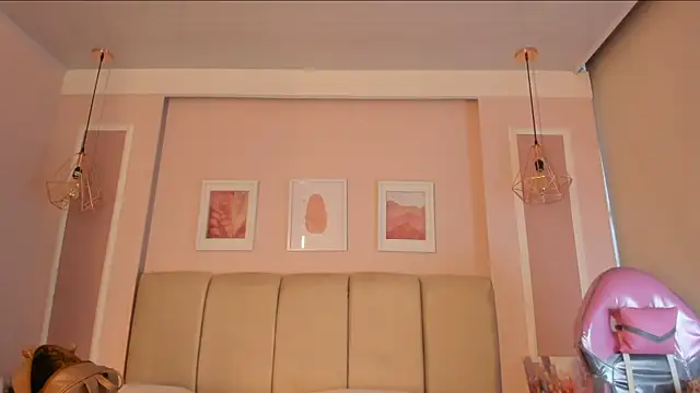 Annie rhoades online show from 03/10/26, 01:04