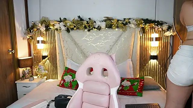 Julieta priv online show from 12/22/25, 03:01