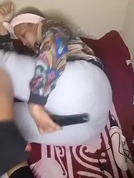 ChloeBab online show from 03/21/25, 10:28