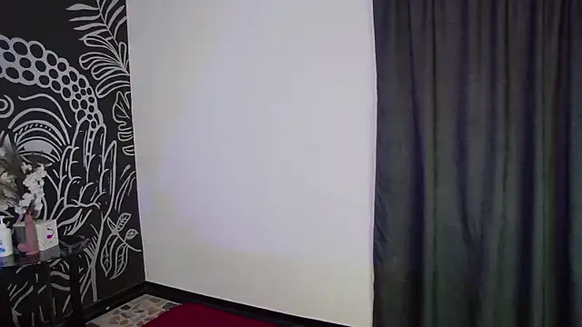 Arii moon online show from 10/25/25, 07:58