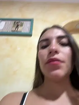 Snapshot of EMILY-07_ chatting on 03/17/25, 08:09 EMILY-07 online show from 03/17/25, 08:09