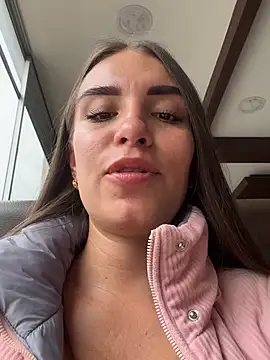 Snapshot of EMILY-07_ chatting on 03/07/25, 07:16 EMILY-07 online show from 03/07/25, 07:16