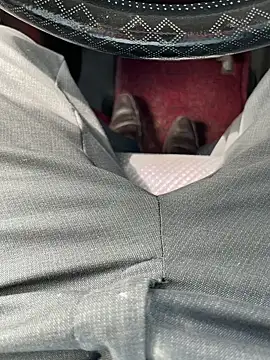 BadboySLR 8899 online show from 11/04/25, 08:40